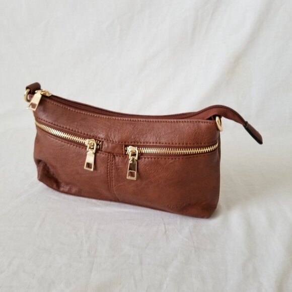 NEW! Trendy Faux Leather Purse/Crossbody/Shoulder Bag w/Detachable Woven Strap - Picture 8 of 13